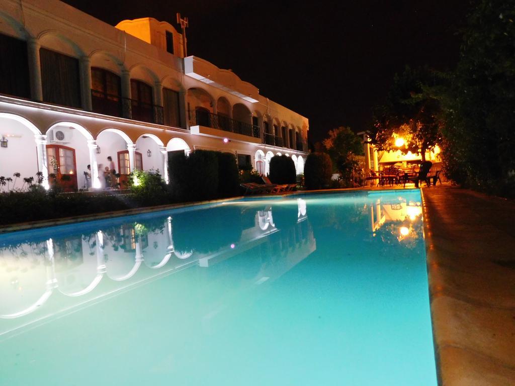 Hotel Portal Del Santo Cafayate Exterior photo